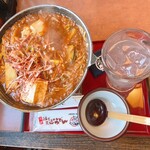 ばんどう太郎 - 激辛味噌煮込みうどん