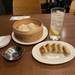 京華小吃 - 小籠包と焼き餃子とレモンサワー