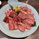 炭火焼肉 久 - 