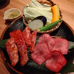 炭焼肉 石田屋。 - 