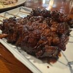 庄家 - とりもも　タレ　色すごいね♡