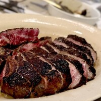 THE UPPER - Tボーンステーキ　1,000g        ¥18,000〜