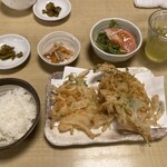 きり - そば定食　かき揚げ（1100円）税込【令和5年12月22日撮影】