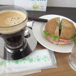 ほっとかふぇ - ポテハムサンドとコーヒー