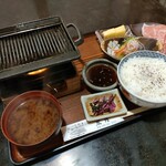 蕉月 - 伊賀牛焼肉定食