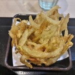 ゆで太郎 もつ次郎 - かき揚げ今日はぬるかった