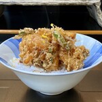 Tempura Tentsuyu - かき揚げ天丼 お米は〝つきあかり米〟
                        天丼めちゃくちゃ美味しかったです！！！！！
                        ご飯はお茶碗に一膳、タレの味付け良くちょっとこの美味しさは抜きん出てます！
                        小海老や貝柱が入るかき揚げ、堪りません♪
                        