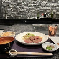鉄板焼きすき焼きしゃぶしゃぶ いちふじ - 