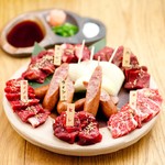 ・Assortment of 5 pieces of horse Yakiniku (Grilled meat)