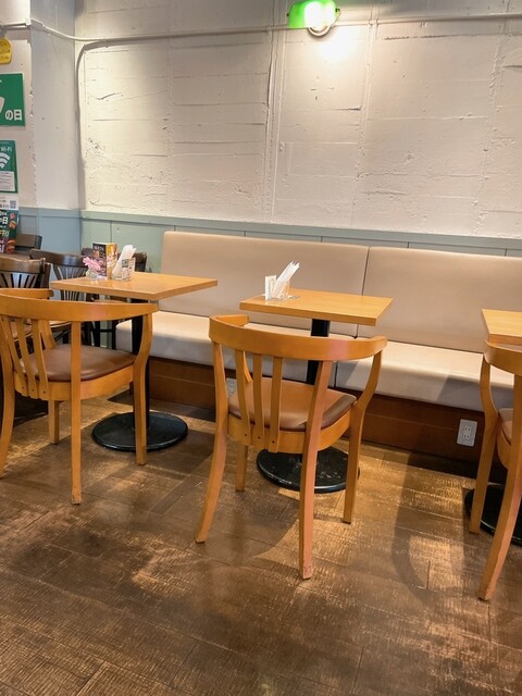 Freshness Burger Mitaka Minamiguchi Ten photo 4