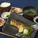 Echizenganikaisenryourisemmontemmikuniinkyojo - 大トロ鯖の焼き魚御膳