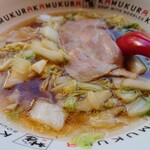 どうとんぼり神座 - "おいしい"白菜がたっぷり。