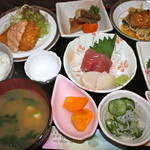 サクラ - おまかせランチ1000円 合計11品！美味しかったです。