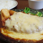 pony - ポークチーズかつデミグラスソース（ランチ）