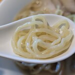 喜一 - 朝日屋食品の中太麺