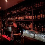 バー ドラス - 店内