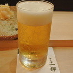 すし家 一柳 - ここまで待てば、飲んでいいでしょ（笑）。