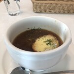 オリーブハウス - オニオングラタンスープ