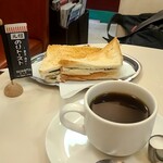 珈琲専門店 エース - 海苔トーストとブレンド
