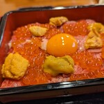 肉と海鮮と私 - 