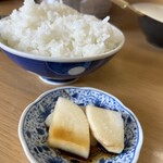 江ちゃんラーメン - 今日は大根！これ美味い！