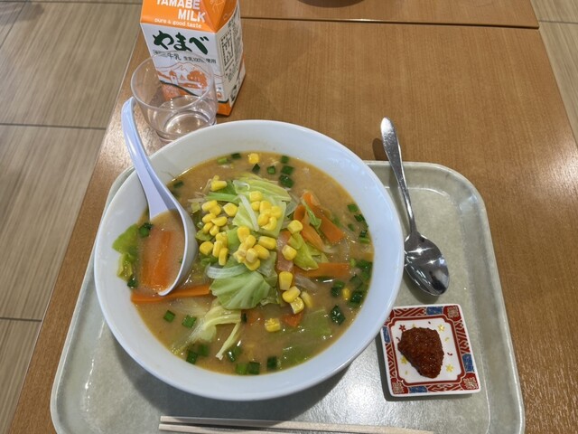 軽食 ひまわり ヤマザワ宮町店 &ndash; 山形で手軽に楽しむラーメンと軽食