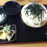 萬屋 - 天ぷらうどん大盛り
