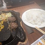 Daiyamondo Suteki - チビの３杯目、白飯〜