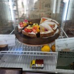 グルテンフリーのお菓子屋 粉粉 - 店内ショーケース