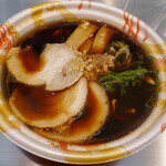 金久右衛門 - ブラックラーメン800円