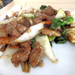 中華ダイニング SCENT - ラム肉の黒胡椒炒め