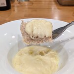 La Stalla - 濃厚に旨いのに全く身体に引っかかることのない、テレビを見ながら１日中食べてたいヤツ。