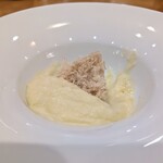 La Stalla - 葱料理って案外焼き葱を超えるのが難しいと思うのですが超えてきましたね。見た瞬間にあの方に食べさせたいわなんて思いました。