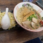 麺家 とん平 - 