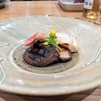 La Stalla - 北寄貝はさっきまで生きとったものです。良いものを良いうちにパーっと使っちゃって、明日は明日の風が吹く。そんなお店。