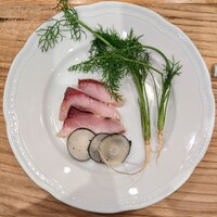 La Stalla - 北海道の鰤、ゆずもファームさんの黒大根とフェンネル