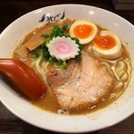 麺や 紡 - 熟成らーめん５５０円＋味玉１００円プラス