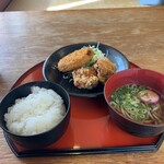 めん処まんぷく - 料理写真: