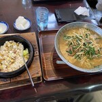 熊八珍 - ニラレバラーメンセット（半石焼チャーハンセット）1509円