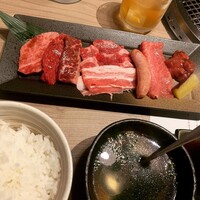 近江うし焼肉 にくTATSU 渋谷店 - 