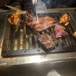 焼肉食堂 かど家    - 