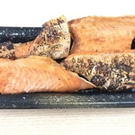 魚伊三 - (不定期販売)鮭はらす塩焼