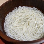 五島うどん つばき - 釜揚げうどんアップ