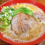 麺やコリキ - 濃みそラーメン（バターコーントッピング）