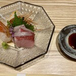 THE SUSHI GINZA 極 - 鰤とボタン海老の刺身