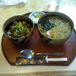 ソバ ハラグチ - 麻婆丼とたぬき蕎麦