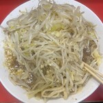 ラーメン二郎 三田本店 - 小野菜からめニンニク