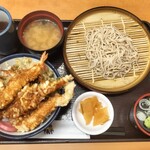 Tendon Tenya - ずわい蟹と海老の冬天丼（ご飯大盛）小そばサービスセット