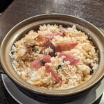 粤港美食 - 中華腸詰め、干し豚バラ土鍋ご飯　混ぜ混ぜ後♡
