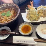 手打蕎麦おかむら - 天ぷら蕎麦1950円